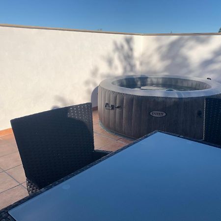 La Terrasseta Apartment Делтебре Екстериор снимка