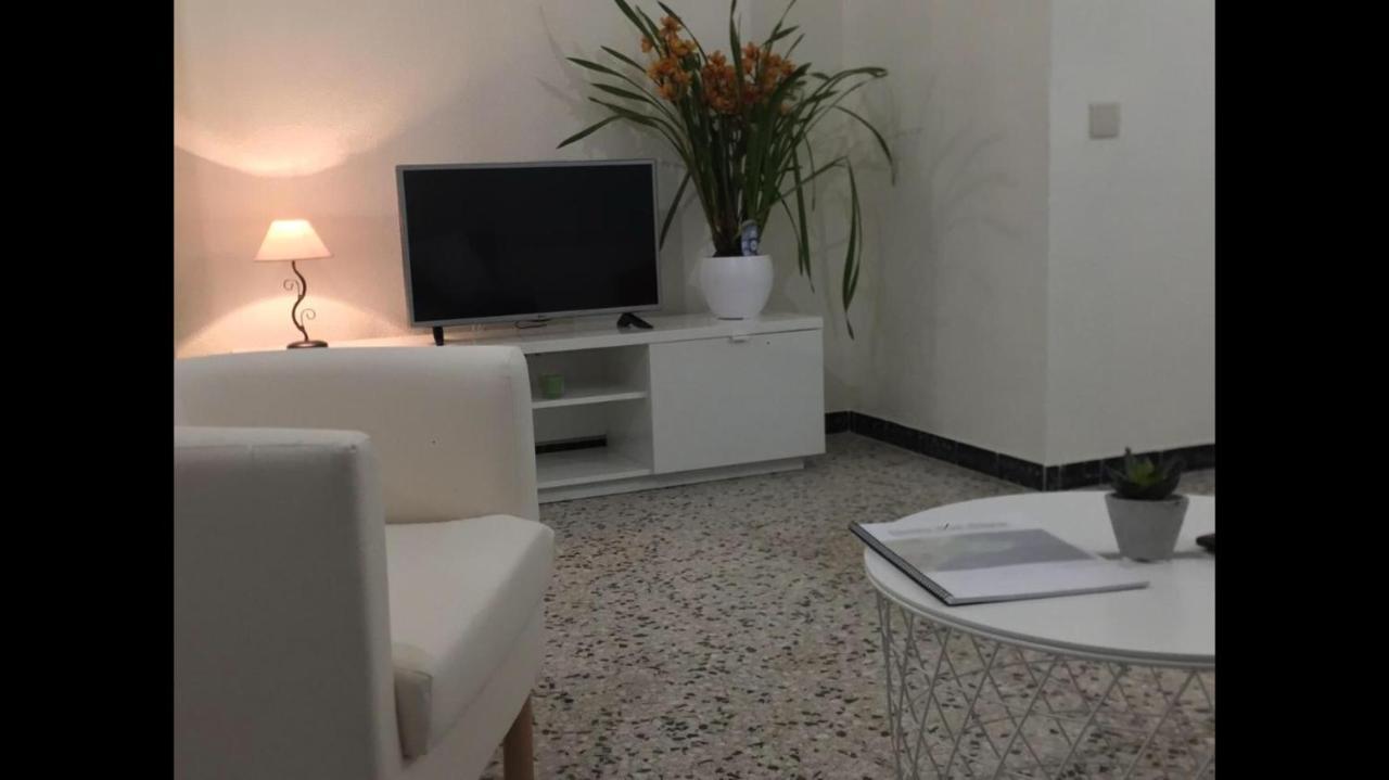 La Terrasseta Apartment Делтебре Екстериор снимка