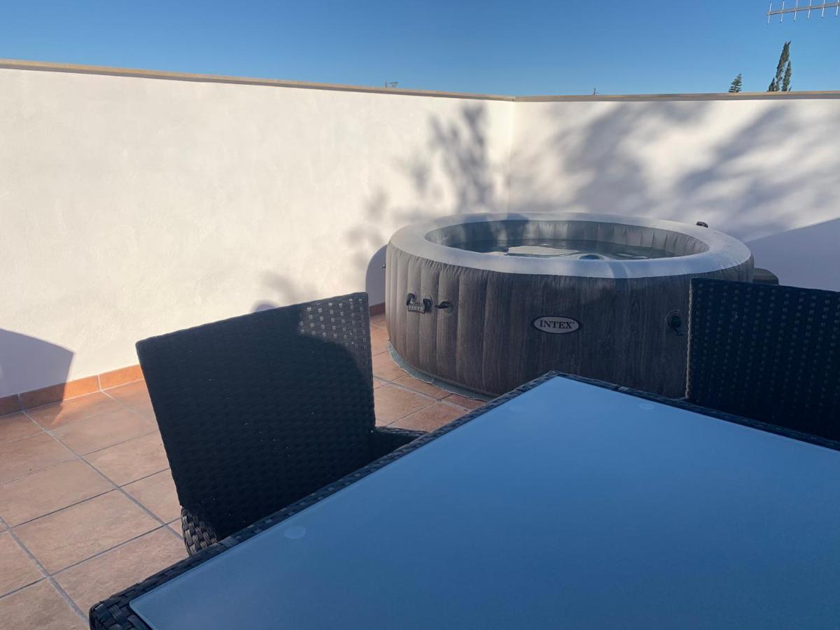 La Terrasseta Apartment Делтебре Екстериор снимка